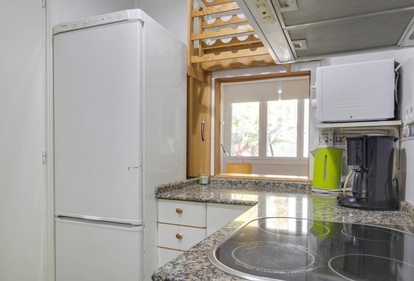 Cozy 2 Bedroom Next To Arc De Triomf バルセロナ エクステリア 写真